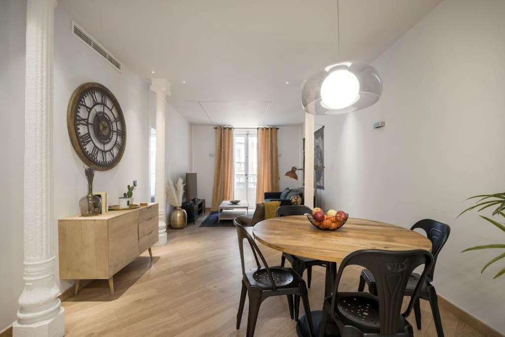 Lujoso Apartamento Cerca De Plaza Mayor Madrid Bagian luar foto