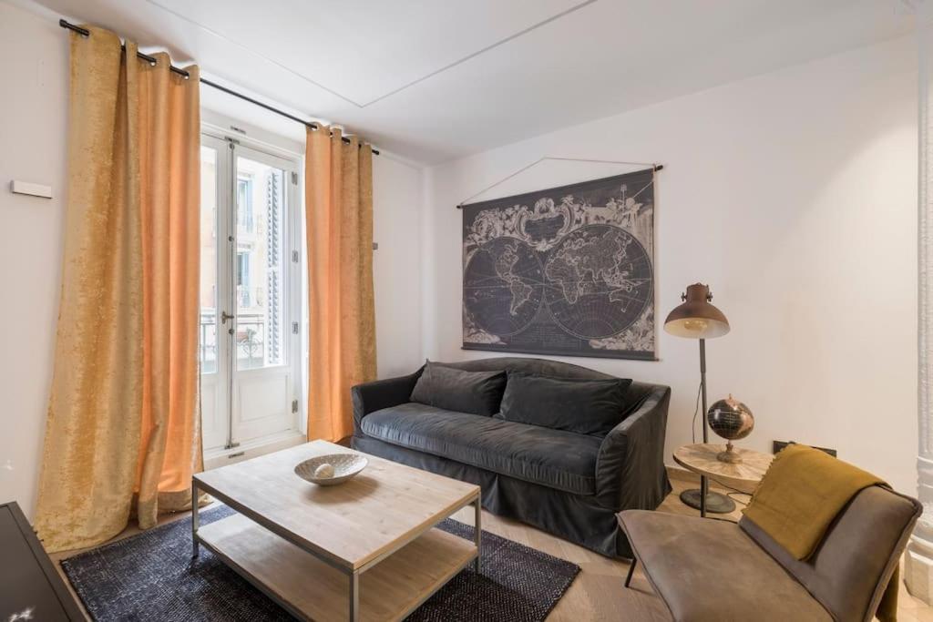 Lujoso Apartamento Cerca De Plaza Mayor Madrid Bagian luar foto